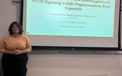 Maddie successfully defends her Honors Thesis!